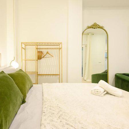 Estudio Malaga Center Living ภายนอก รูปภาพ