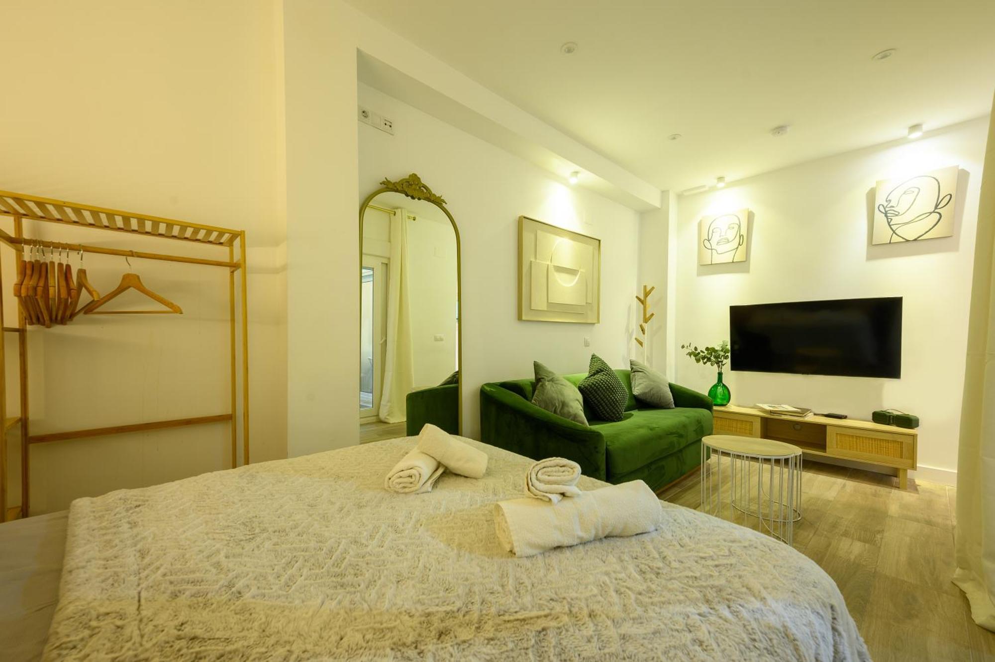 Estudio Malaga Center Living ภายนอก รูปภาพ