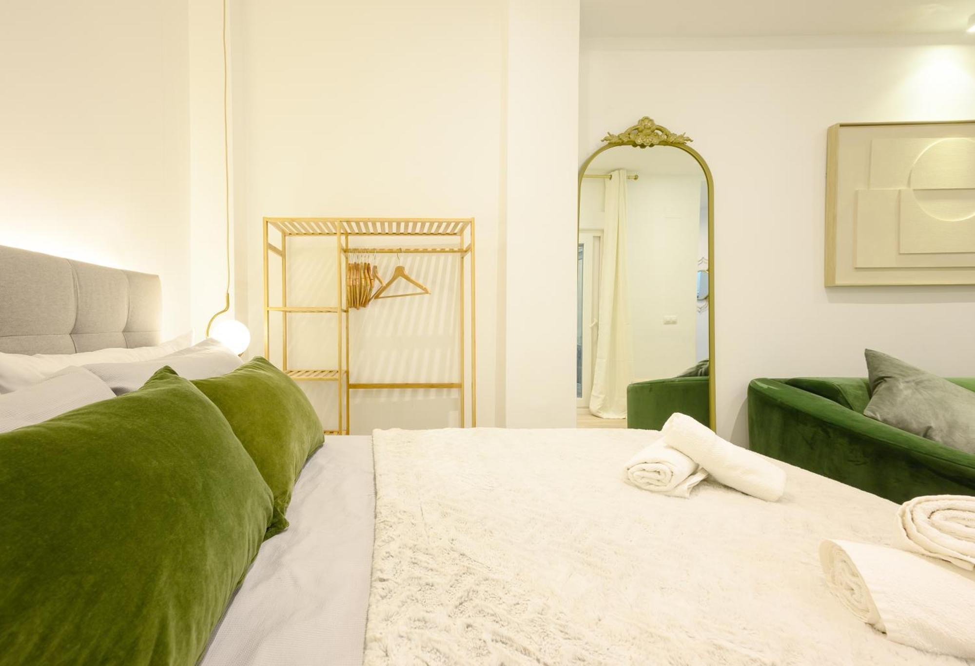 Estudio Malaga Center Living ภายนอก รูปภาพ